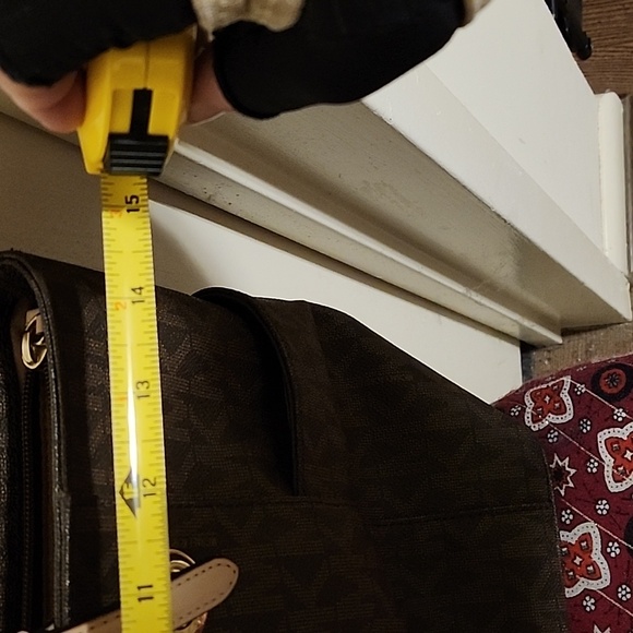 Michael Kors Monogram Tote - Picture 13 of 16